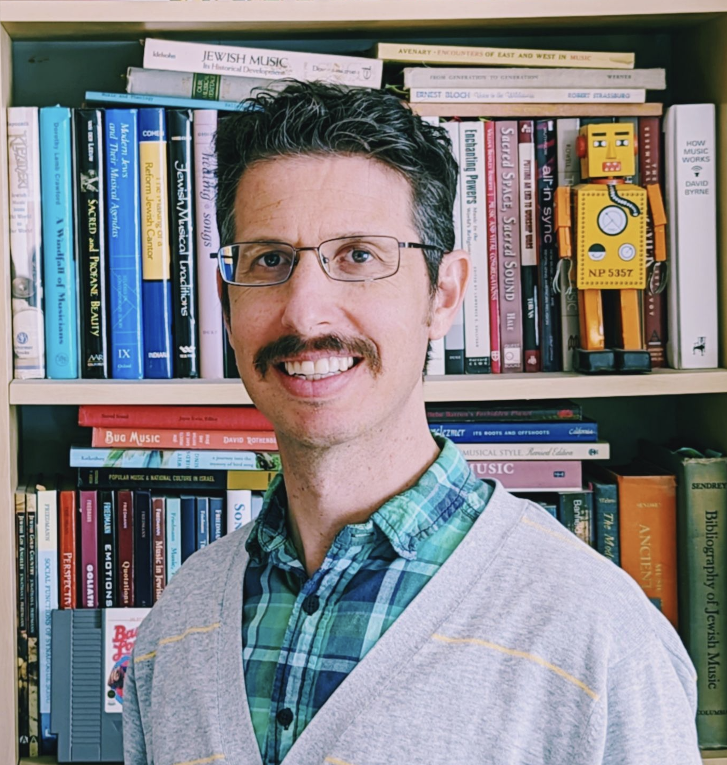 Cantor Jonathan Friedmann